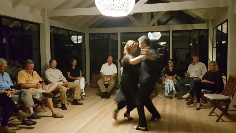 New Relax room with Tango night